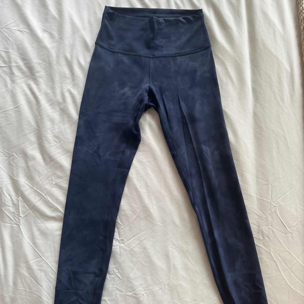 Lululemon Wunder Under Size 6 leggings